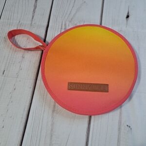Sunnylife Plates and Utensil Set Pink and Orange Round Bag